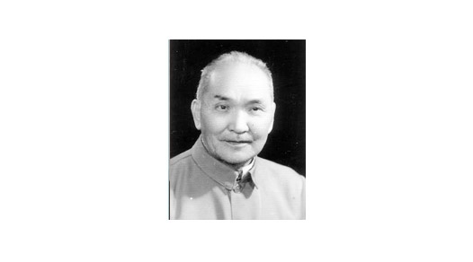 陶和雅拉圖.1973年－1976年任學(xué)校黨委書(shū)記兼校長(zhǎng)