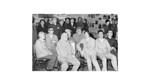 布赫、郝建秀同志來(lái)我校視察工作