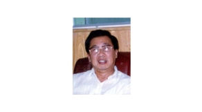 陶淳.1989年－1992年任學(xué)校黨委書(shū)記兼校長(zhǎng),1992年－1994年任學(xué)校黨委書(shū)記